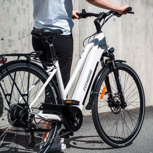 **Montert i butikk**FitNord Ava 300 Elsykkel 2024, hvit (720Wh batteri/45 Nm) 3